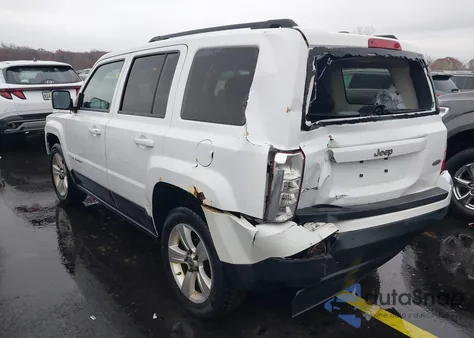 2012 Jeep Patriot Latitude z USA, uszkodzony, nr VIN 1C4NJRFB0CD578175